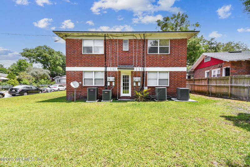 828 Acosta St, Jacksonville, FL 32204