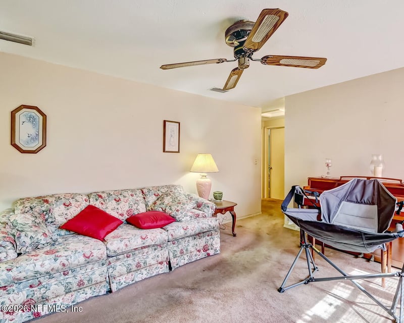 8341 Colville St, Jacksonville, FL 32220