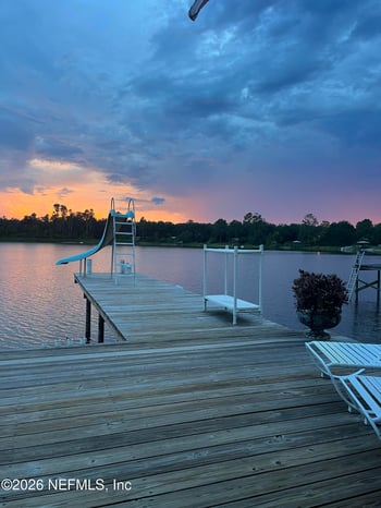 107 Church Lake Dr, Interlachen, FL 32148