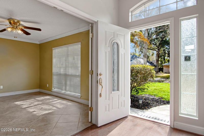 269 Clover Ct, St Johns, FL 32259