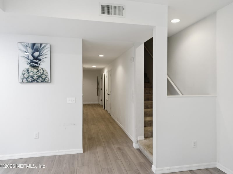 4700 Archer Rd #D27, Gainesville, FL 32608