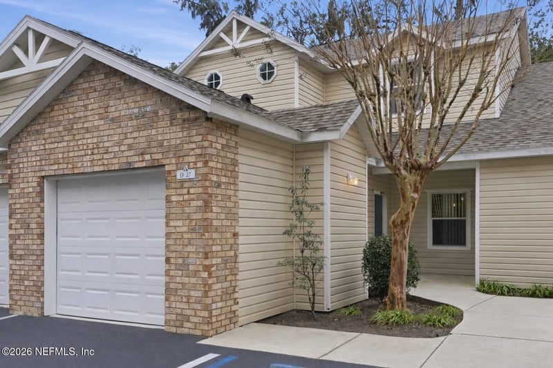 4700 Archer Rd #D27, Gainesville, FL 32608