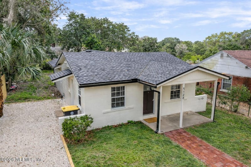 5128 Sunderland Rd, Jacksonville, FL 32210