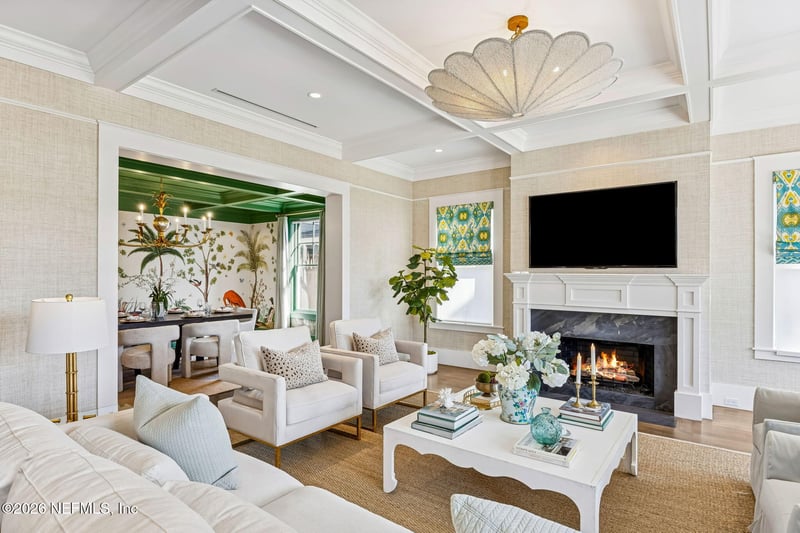 357 12th St, Atlantic Beach, FL 32233