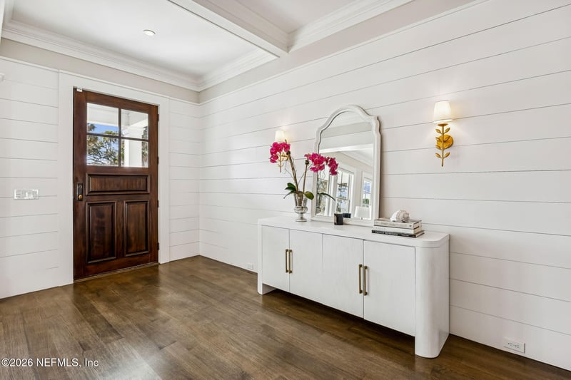 357 12th St, Atlantic Beach, FL 32233