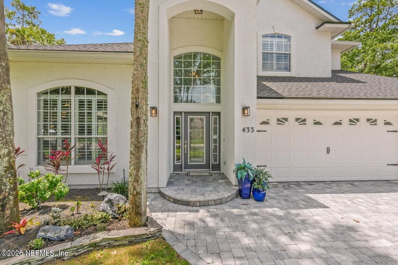 433 Big Tree Rd, Palm Valley, FL 32082