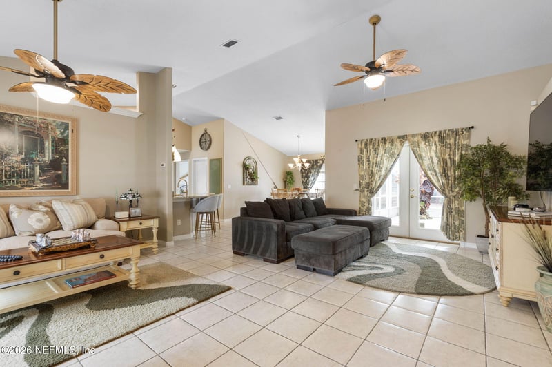 10 Barring Pl, Palm Coast, FL 32137