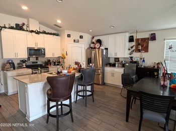 6083 Old Dixie Dr, St Augustine, FL 32095