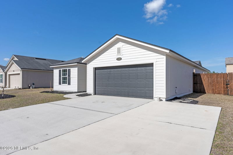 15361 Bareback Dr, Jacksonville, FL 32234