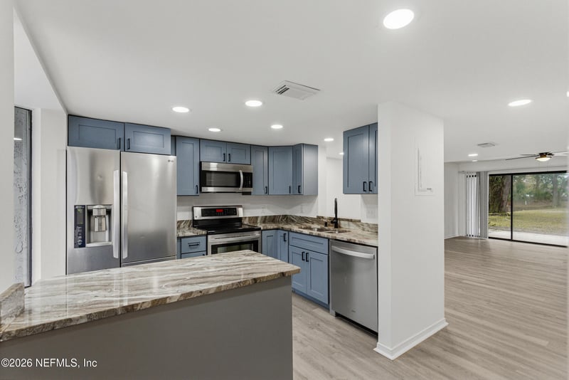 3517 Peeler Rd #17, Jacksonville, FL 32277