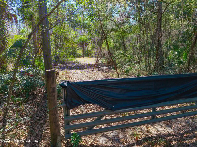 121 - 125 Panther Trl, Palatka, FL 32177