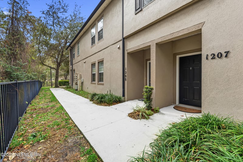 12301 Kernan Forest Blvd #1207, Jacksonville, FL 32225