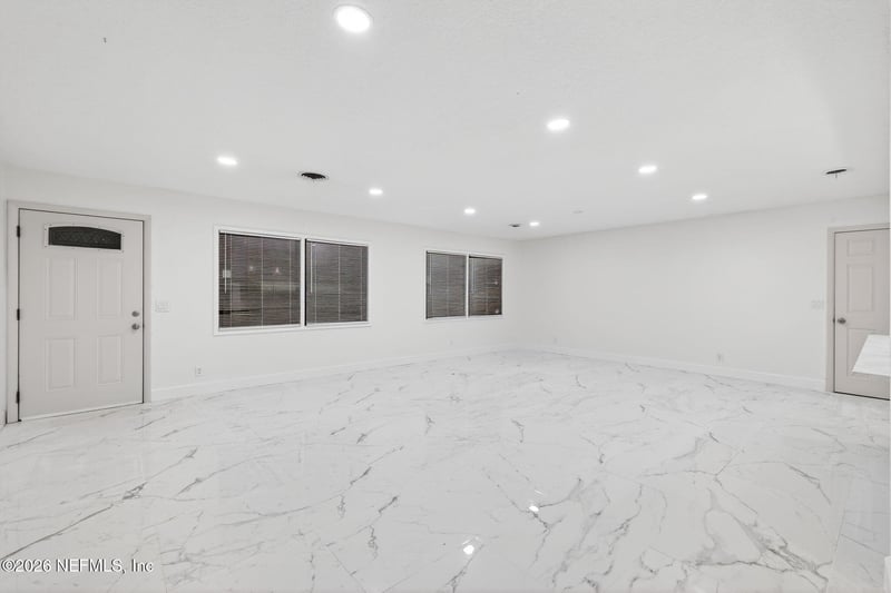 6041 Harlow Blvd, Jacksonville, FL 32210