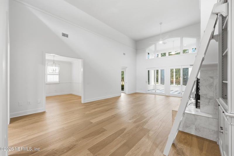 10126 Courtyards Pl, Jacksonville, FL 32256