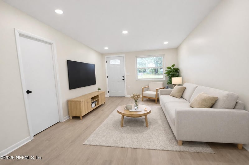 2819 Lauderdale Dr, Jacksonville, FL 32277