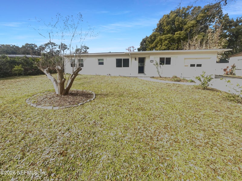 6123 Robbins Cir, Jacksonville, FL 32211