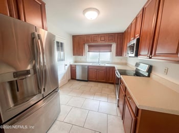 6123 Robbins Cir, Jacksonville, FL 32211