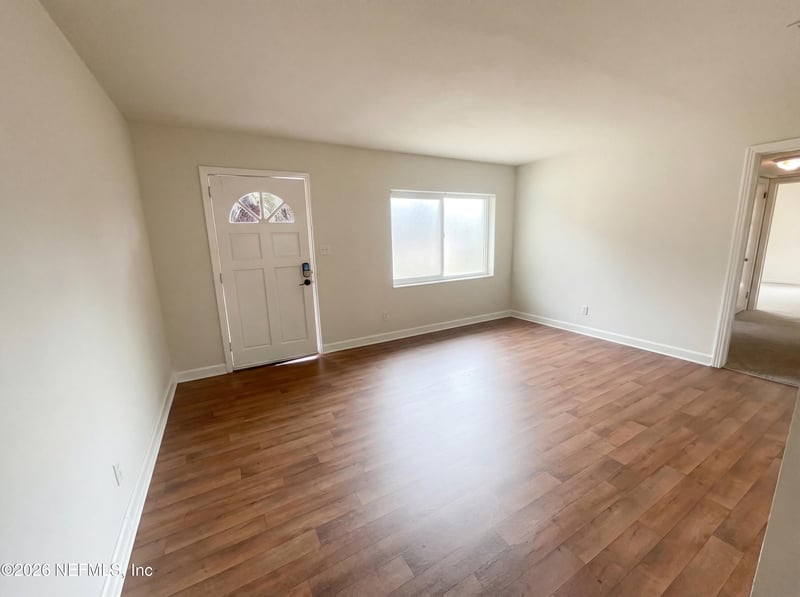 6123 Robbins Cir, Jacksonville, FL 32211