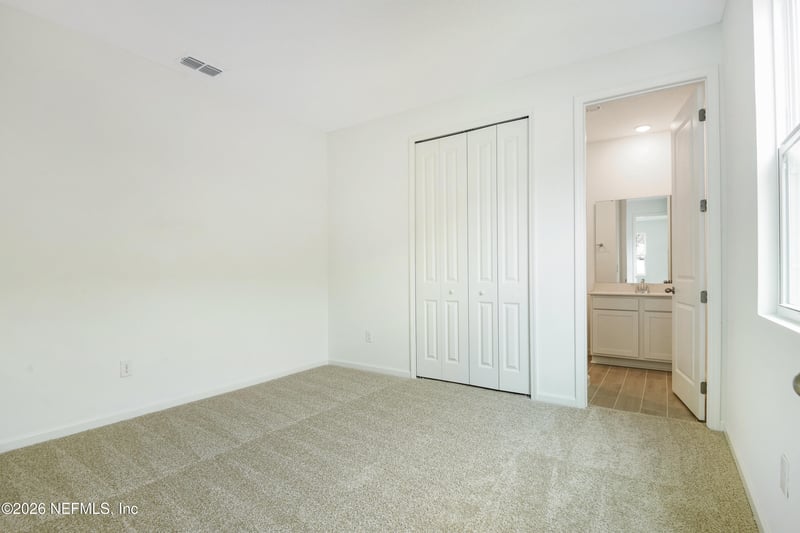 334 Alexandrite St, Deland, FL 32720