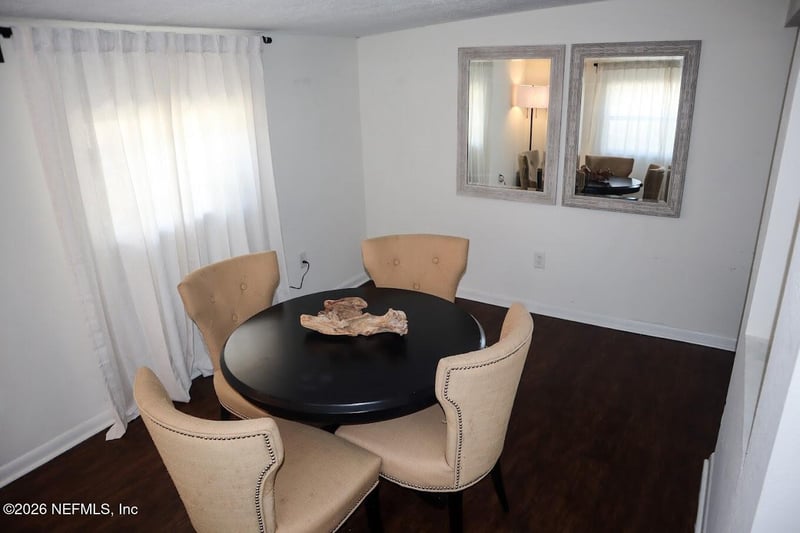 386 Woodside Dr, Orange Park, FL 32073