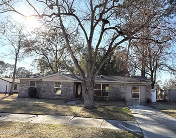 1658 Evergreen Ln, Middleburg, FL 32068