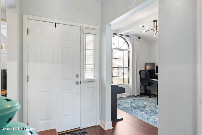 2451 Cool Springs Dr, Jacksonville, FL 32246