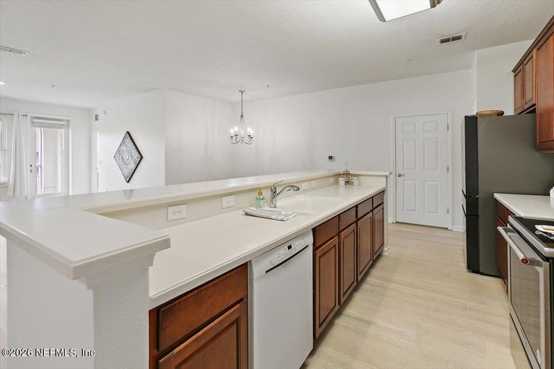 13364 Beach Blvd #540, Jacksonville, FL 32224