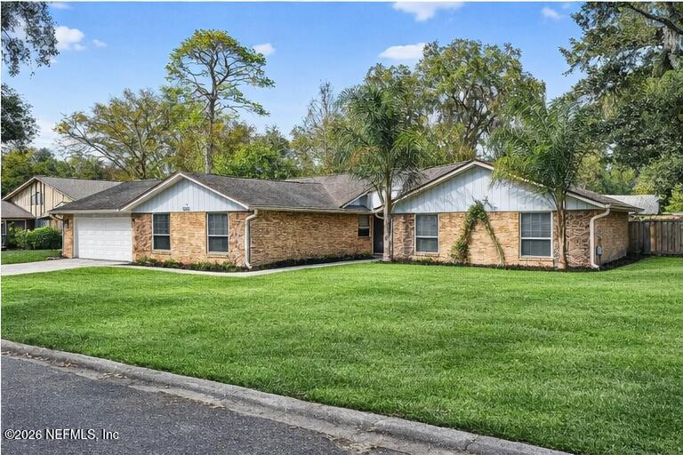 4021 Field Brook Ln, Jacksonville, FL 32223