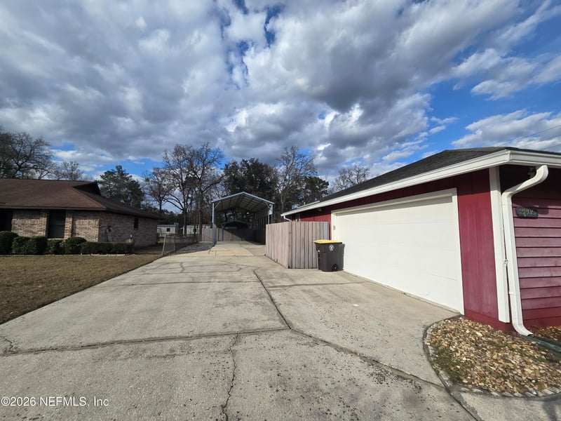 8805 Country Woods Ct, Jacksonville, FL 32222