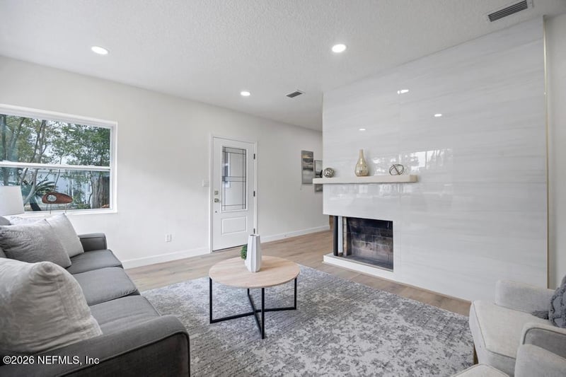 6155 Temple Rd, Jacksonville, FL 32217