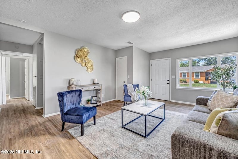 8141 Paul Jones Dr, Jacksonville, FL 32208