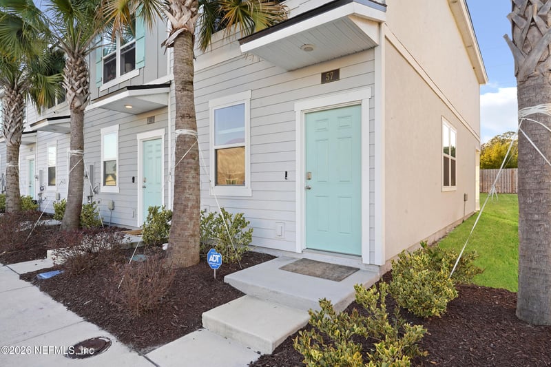 57 Elmhurst Ln, St Johns, FL 32084