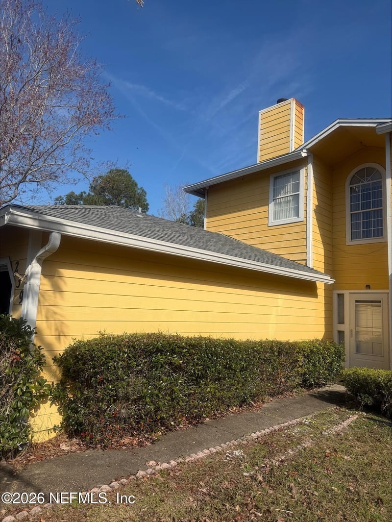 239 Autumn Springs Dr, Jacksonville, FL 32225