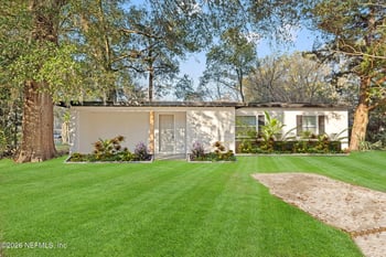 2341 Lake Lucina Dr, Jacksonville, FL 32211