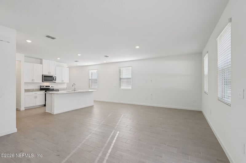 9722 Harper Village Cir, Jacksonville, FL 32219