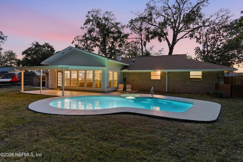 8631 San Servera Dr, Jacksonville, FL 32217