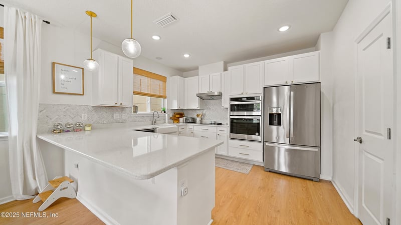 9658 Freefall Rd, Jacksonville, FL 32221