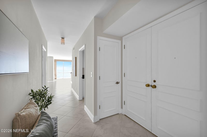 1596 Lancaster Ter #3B, Jacksonville, FL 32204