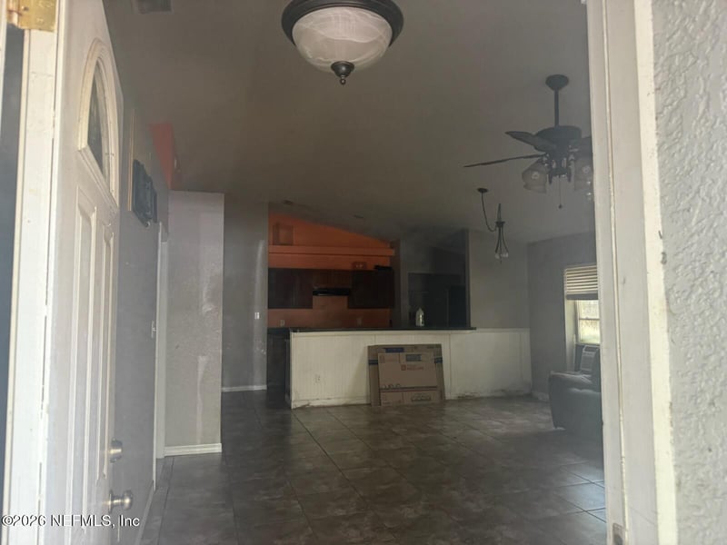 415 Garrett Ridge Ct, Winter Haven, FL 33880