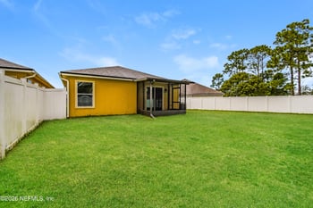 8597 Julia Marie Cir, Jacksonville, FL 32210