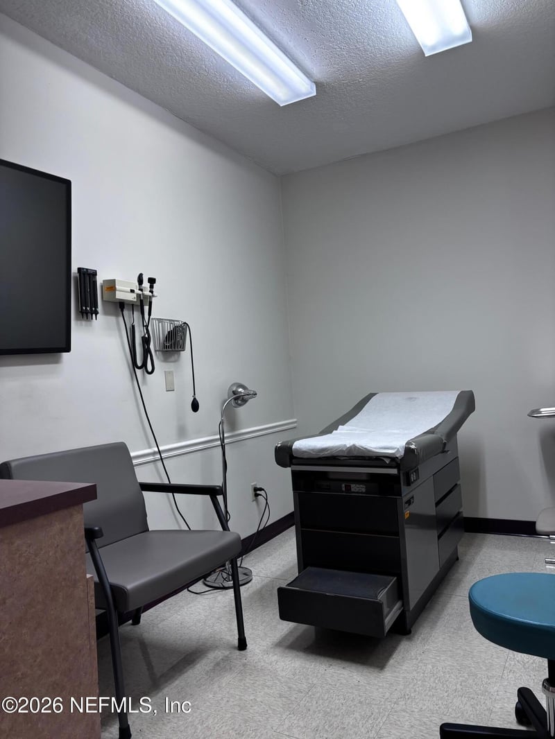 1555 Kingsley Ave #604/5, Orange Park, FL 32073