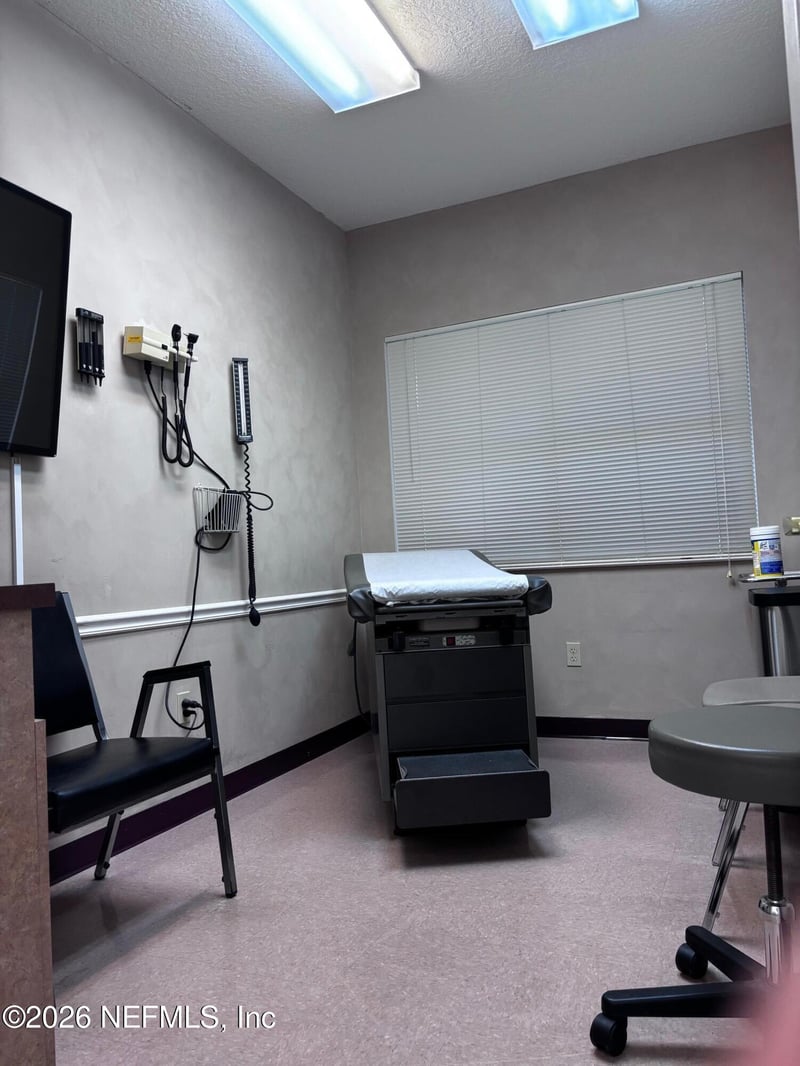 1555 Kingsley Ave #604/5, Orange Park, FL 32073