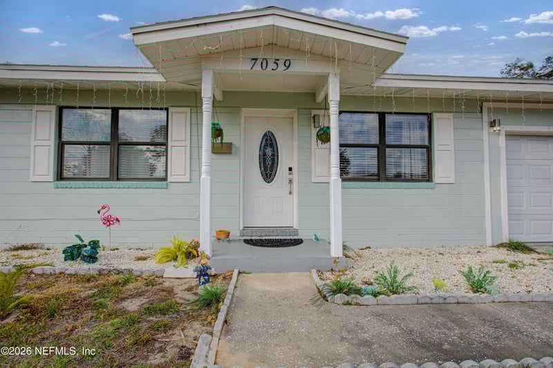 7059 Berrywood Ln, Jacksonville, FL 32277
