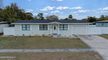 7059 Berrywood Ln, Jacksonville, FL 32277