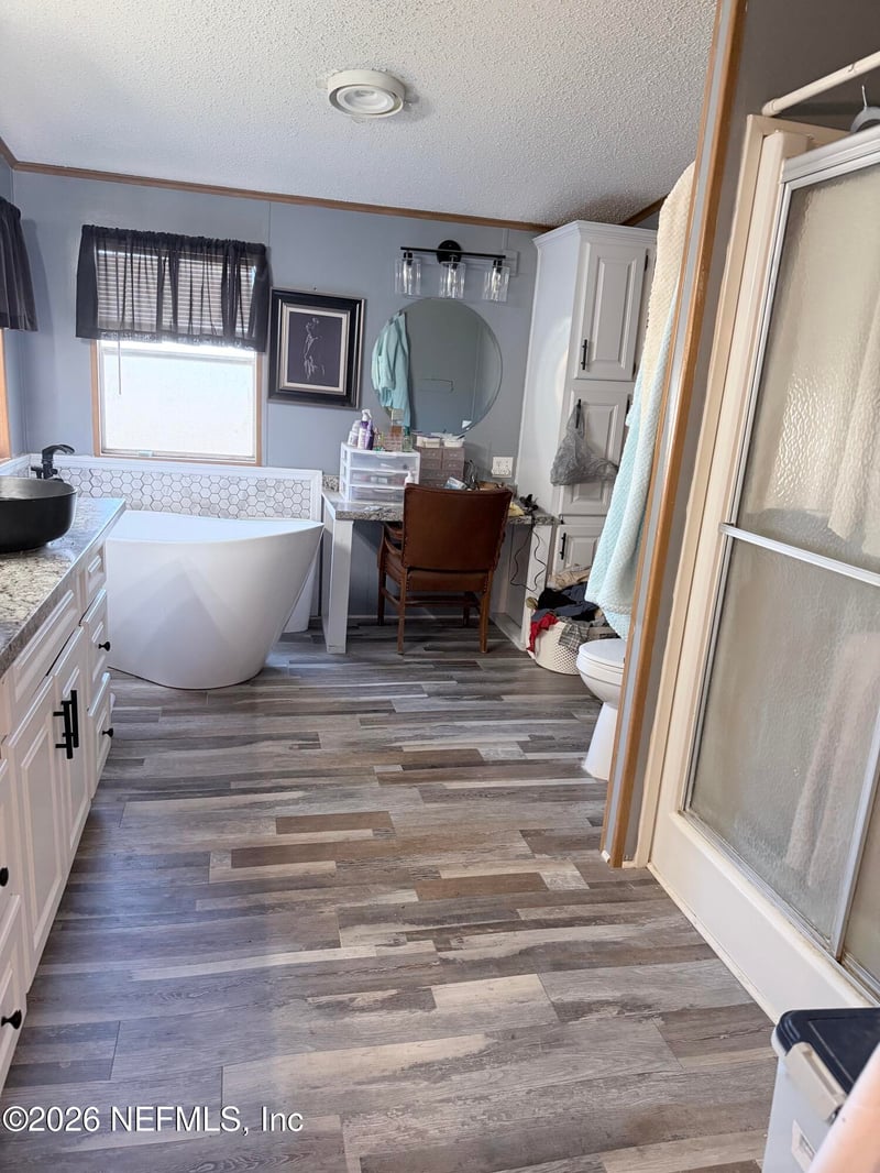 138 Thomas Ave, Jacksonville, FL 32218