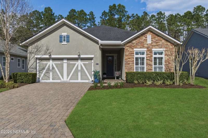 82 Sugar Sand Ln, St Johns, FL 32259