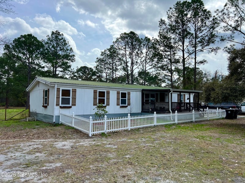 2469 Quarterhorse Trl, Middleburg, FL 32068