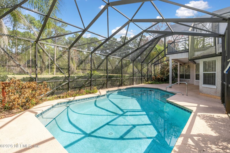 307 Edgewater Branch Dr, St Johns, FL 32259