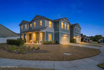 553 Narrowleaf Dr, St Johns, FL 32259