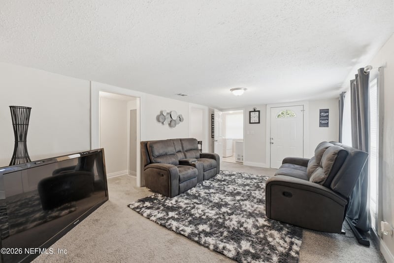 760 Westbrook Rd, Jacksonville, FL 32209